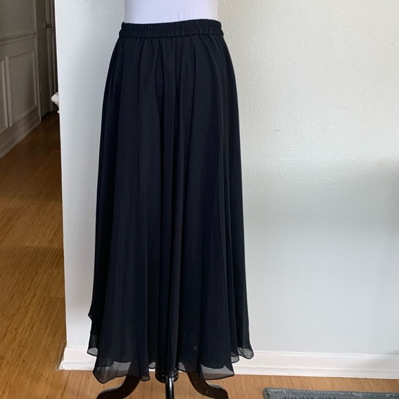 Cote d’Azur Woman’s SZ 8 Black Evening MIDI Skirt - Picture 2 of 9